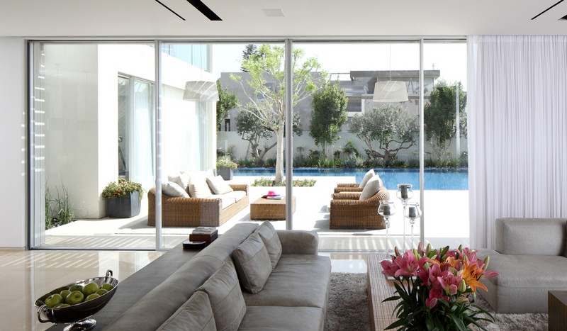 וטרינה גדולה